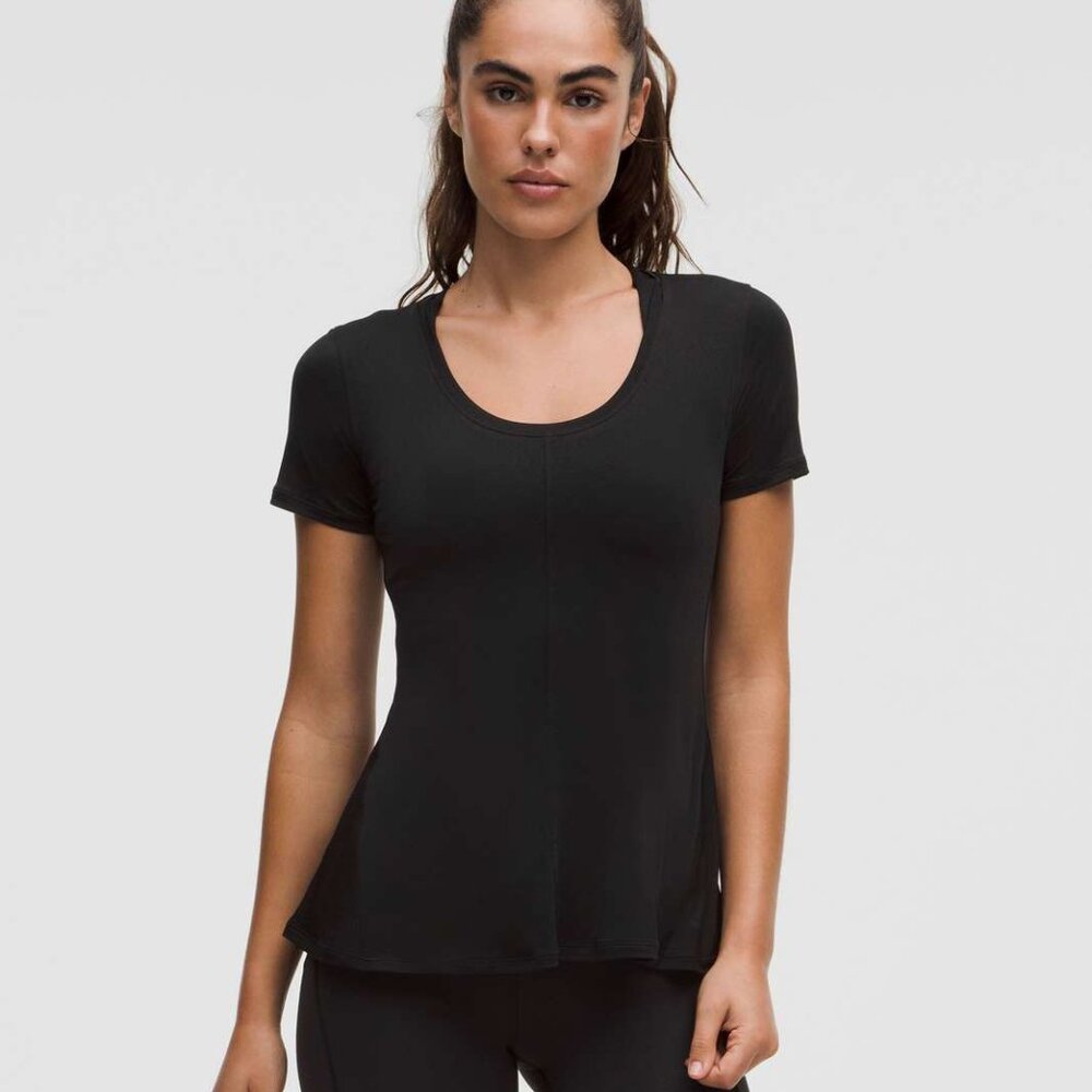 Lululemon Lightweight Flowy Hem Short-Sleeve Shirt